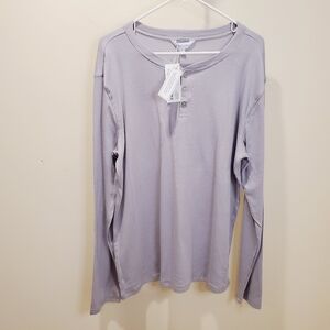THE COMPANY STORE mens's Gray Long Sleeves Henley tshirt size L NWT